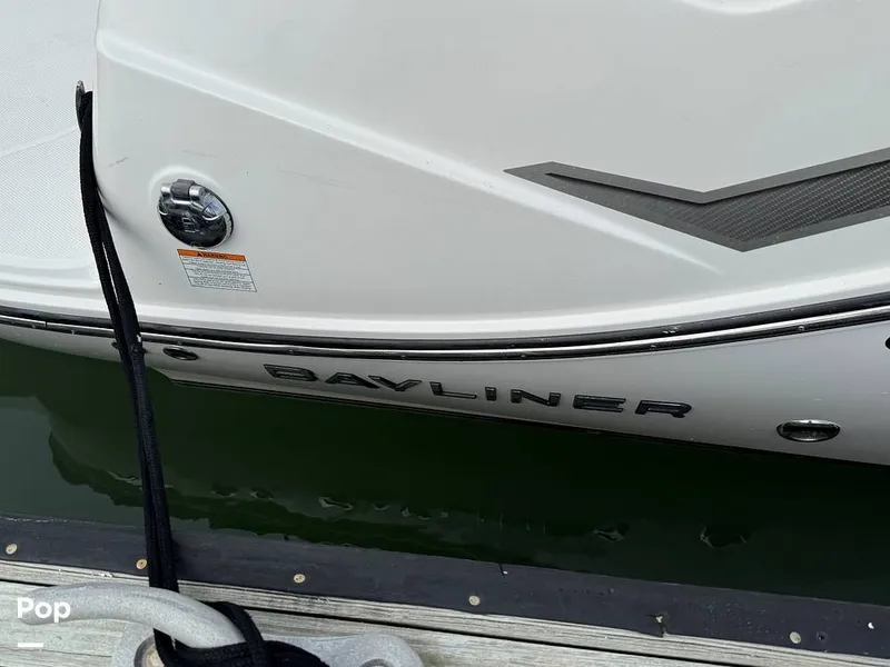 Slide: The Image of Bayliner DX2200 2024 - 15284011