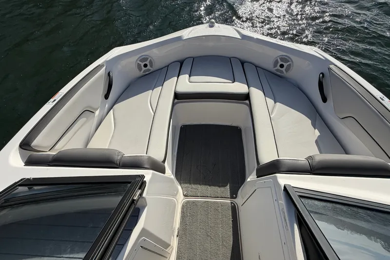 Slide: The Image of Yamaha SX190 2019 - 29