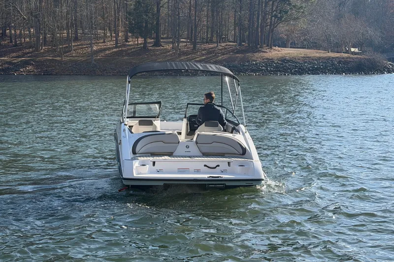 Slide: The Image of Yamaha SX190 2019 - 3