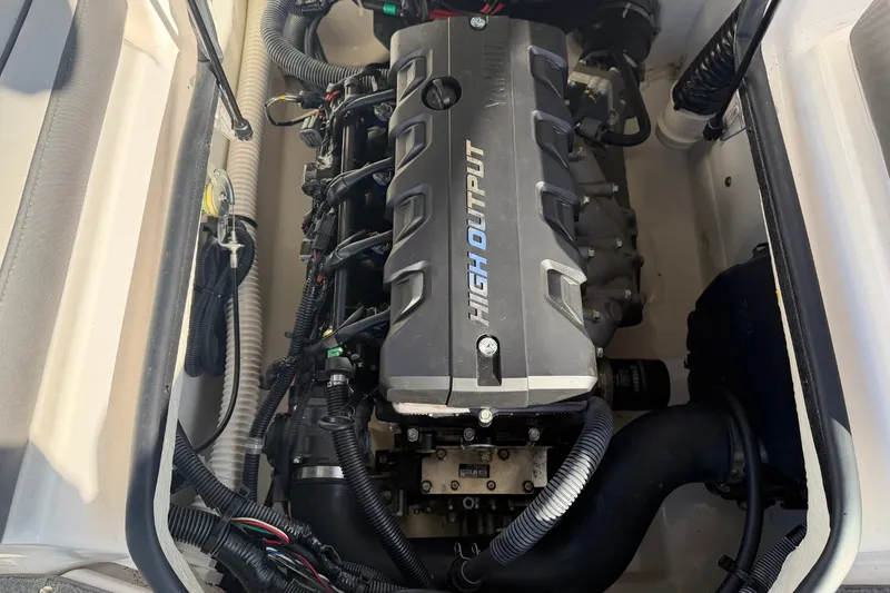 Slide: The Image of Yamaha SX190 2019 - 34