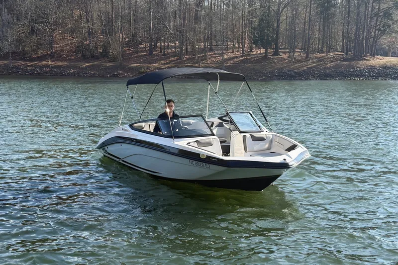 Slide: The Image of Yamaha SX190 2019 - 6