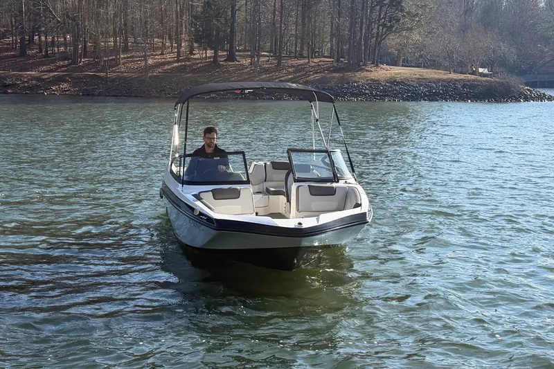 Slide: The Image of Yamaha SX190 2019 - 7