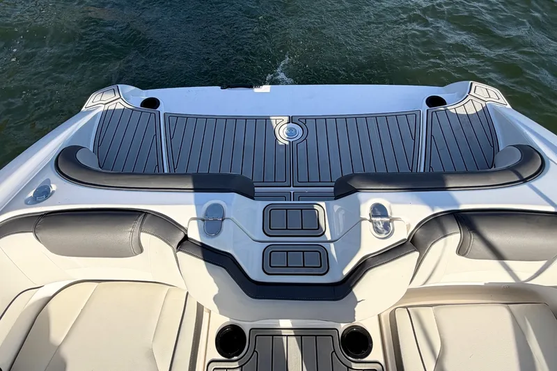 Slide: The Image of Yamaha SX190 2019 - 9