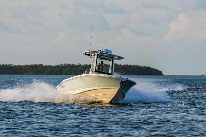 Slide: The Image of Boston Whaler 280 Dauntless 2025 - 54