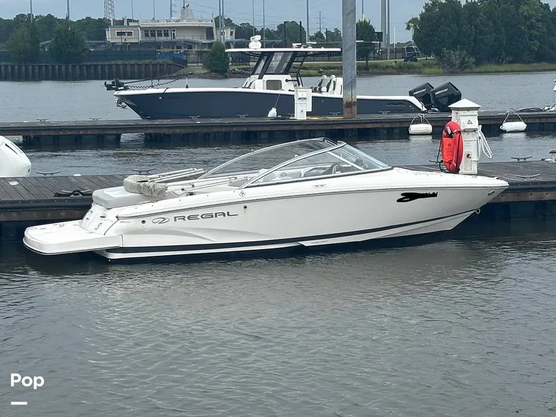 Slide: The Image of Regal 1900 ES 2021 - 15647672