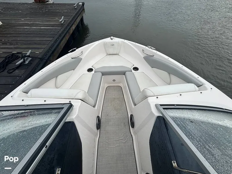 Slide: The Image of Regal 1900 ES 2021 - 15647681