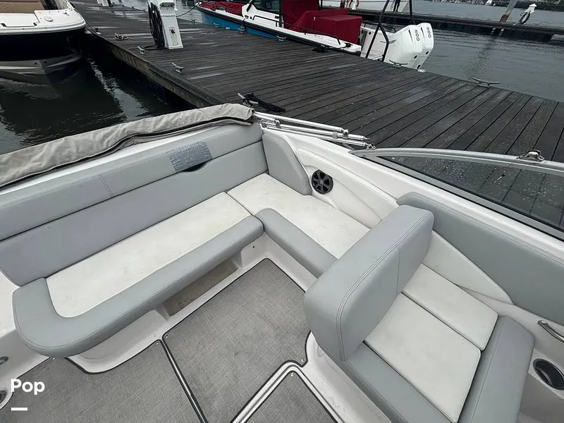 Slide: The Image of Regal 1900 ES 2021 - 15647684