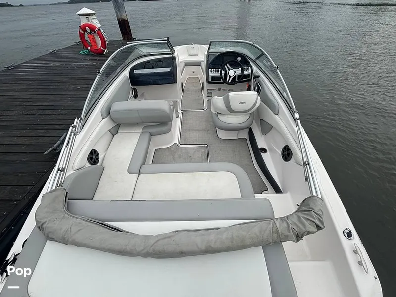 Slide: The Image of Regal 1900 ES 2021 - 15647671