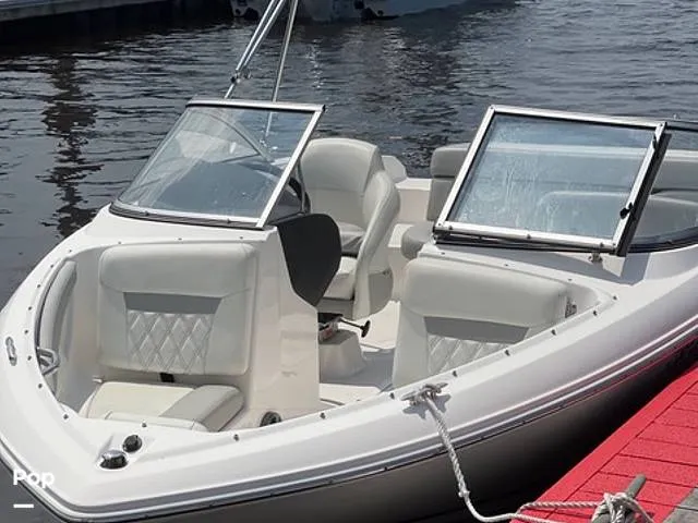 Slide: The Image of Regal 1900 ES 2021 - 15467894