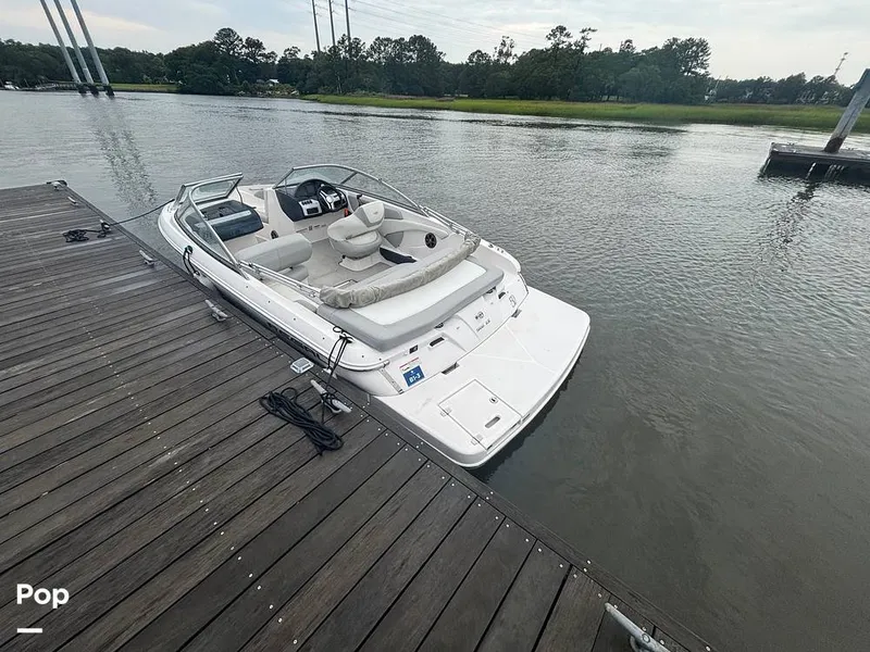 Slide: The Image of Regal 1900 ES 2021 - 15647677