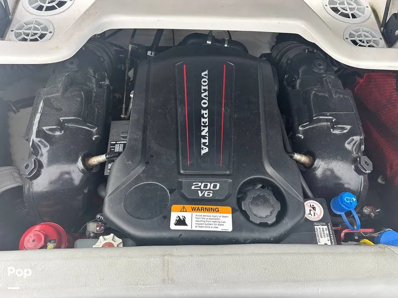 Slide: The Image of Regal 1900 ES 2021 - 15647676