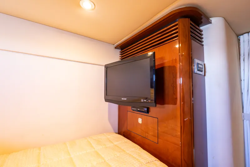 Slide: The Image of Sea Ray 50 SUNDANCER 2010 - 20