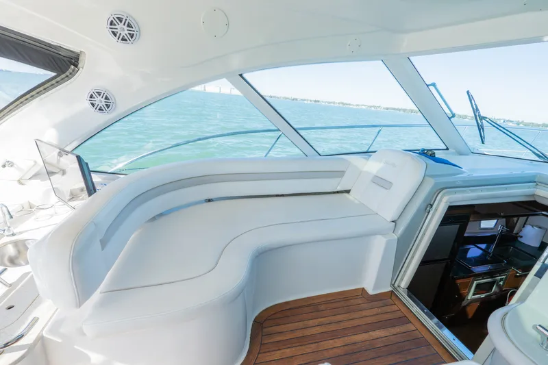 Slide: The Image of Sea Ray 50 SUNDANCER 2010 - 27