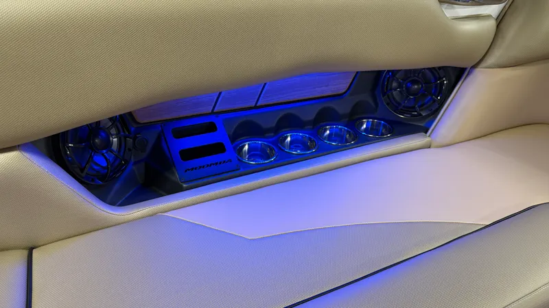 Slide: The Image of Moomba Mojo 2022 - 30