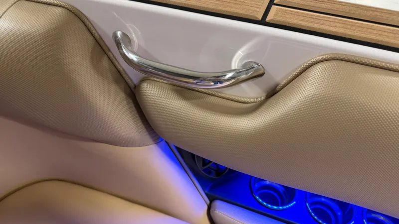 Slide: The Image of Moomba Mojo 2022 - 36