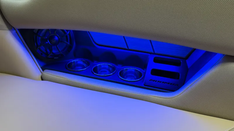 Slide: The Image of Moomba Mojo 2022 - 37