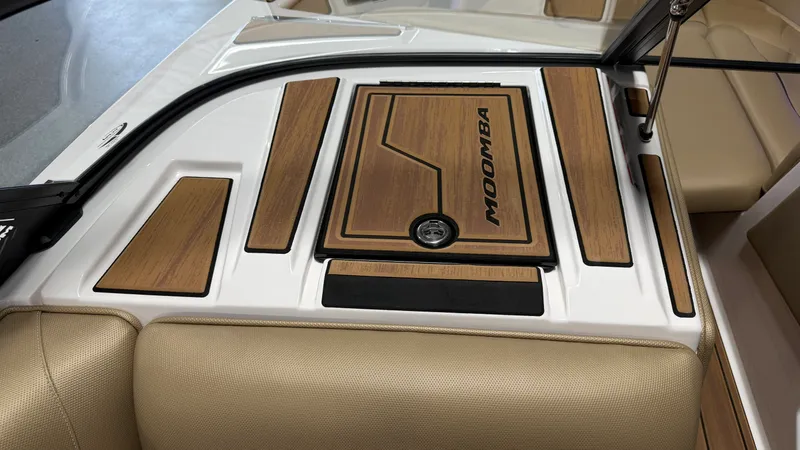 Slide: The Image of Moomba Mojo 2022 - 50