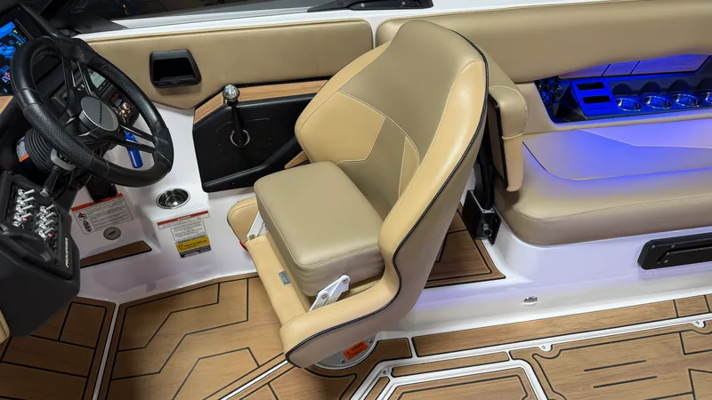 Slide: The Image of Moomba Mojo 2022 - 60