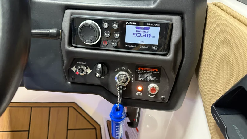 Slide: The Image of Moomba Mojo 2022 - 64