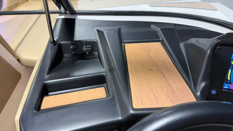 Slide: The Image of Moomba Mojo 2022 - 68