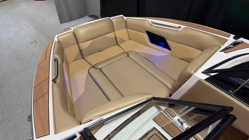 Slide: The Image of Moomba Mojo 2022 - 76