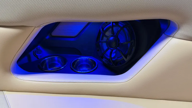 Slide: The Image of Moomba Mojo 2022 - 81