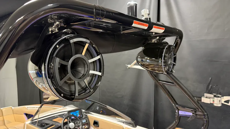 Slide: The Image of Moomba Mojo 2022 - 92