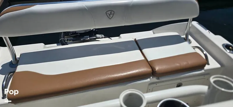 Slide: The Image of Century 2200 2021 - 15353923