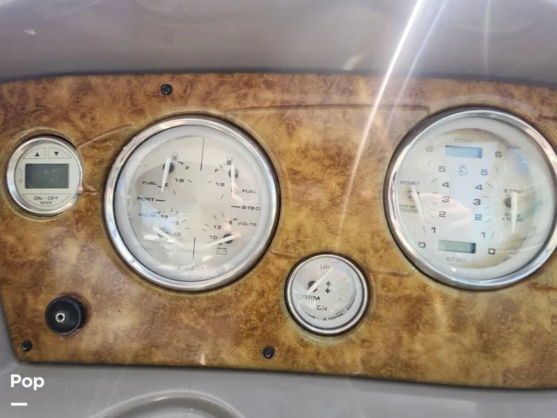 Slide: The Image of Rinker 350 EC 2008 - 15289893