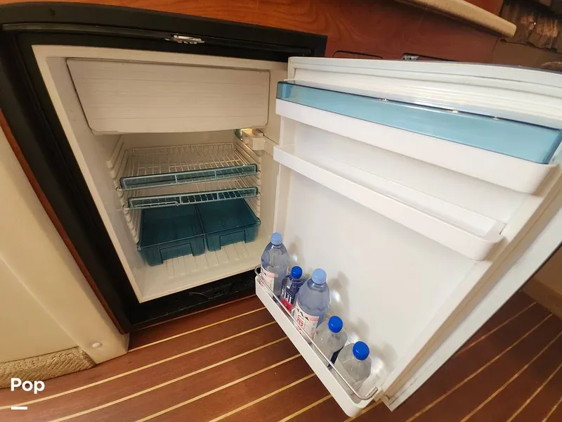 Slide: The Image of Rinker 350 EC 2008 - 15289934