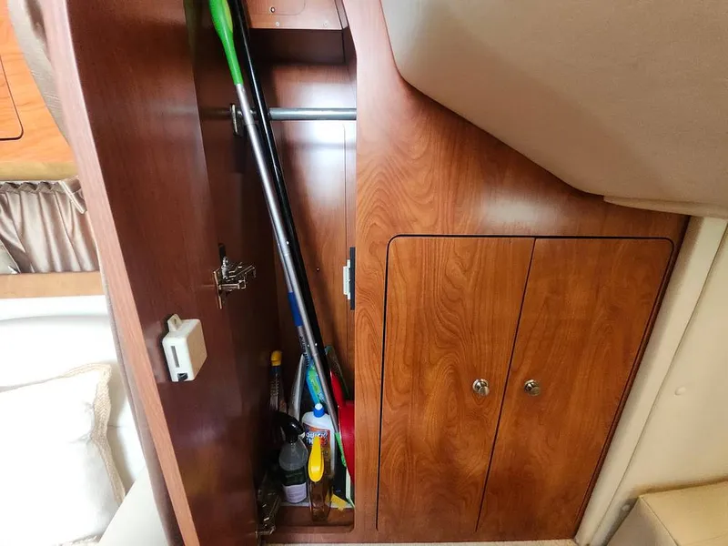 Slide: The Image of Rinker 350 EC 2008 - 15289954