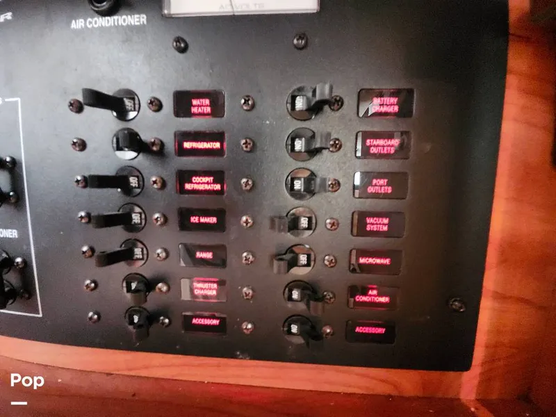 Slide: The Image of Rinker 350 EC 2008 - 15289961