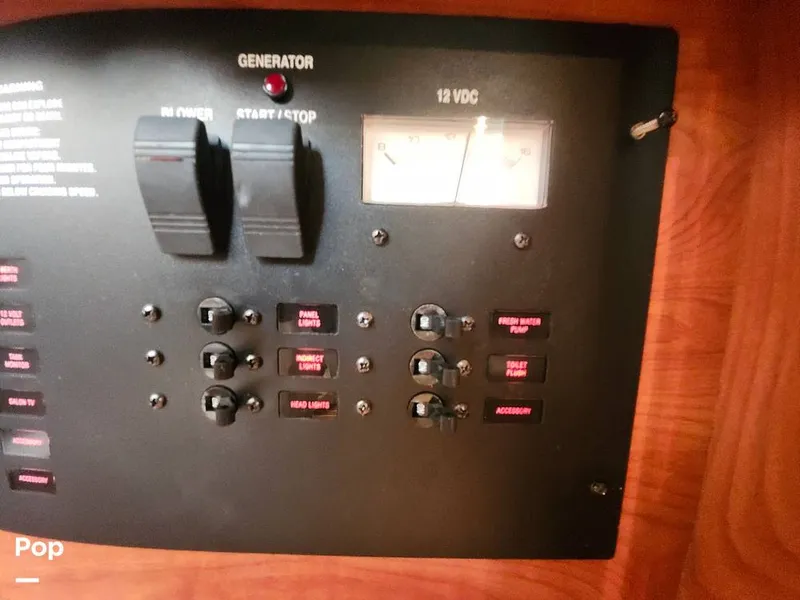 Slide: The Image of Rinker 350 EC 2008 - 15289964