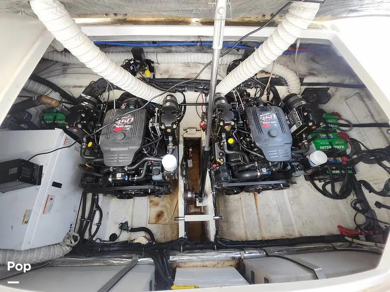 Slide: The Image of Rinker 350 EC 2008 - 15289980