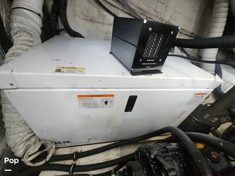 Slide: The Image of Rinker 350 EC 2008 - 15289990