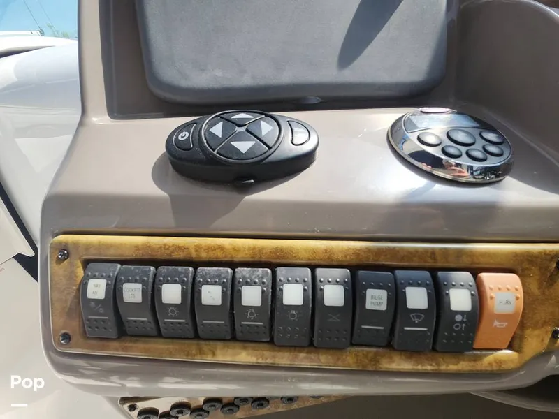 Slide: The Image of Rinker 350 EC 2008 - 15289886