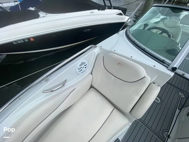 Slide: The Image of Crownline Boats 240 EX 2005 - 15698709