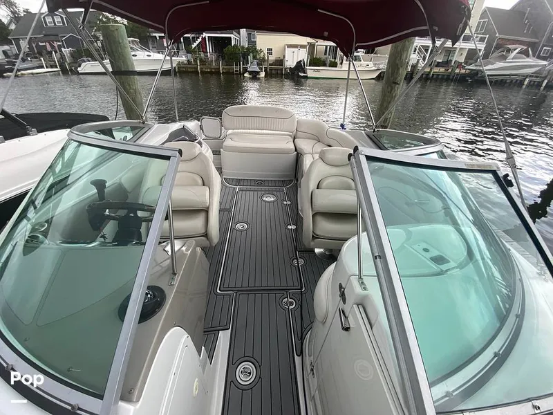 Slide: The Image of Crownline Boats 240 EX 2005 - 15698712