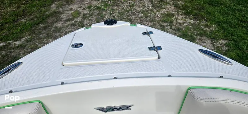 Slide: The Image of Chaparral 243 Vortex VRX 2016 - 15930084