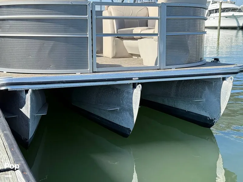 Slide: The Image of Harris 230CR 2023 - 15370028