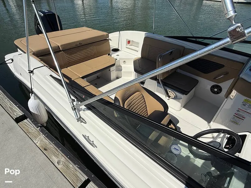 Slide: The Image of Sea Ray SPX 230 OB 2024 - 15370069