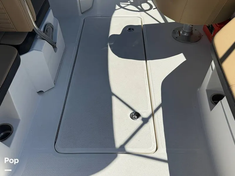 Slide: The Image of Sea Ray SPX 230 OB 2024 - 15370111