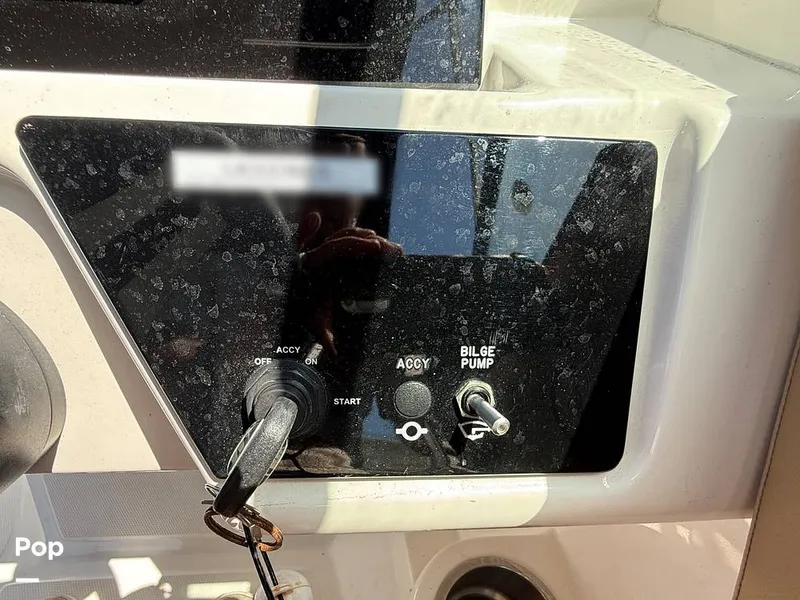 Slide: The Image of Sea Ray SPX 230 OB 2024 - 15370122