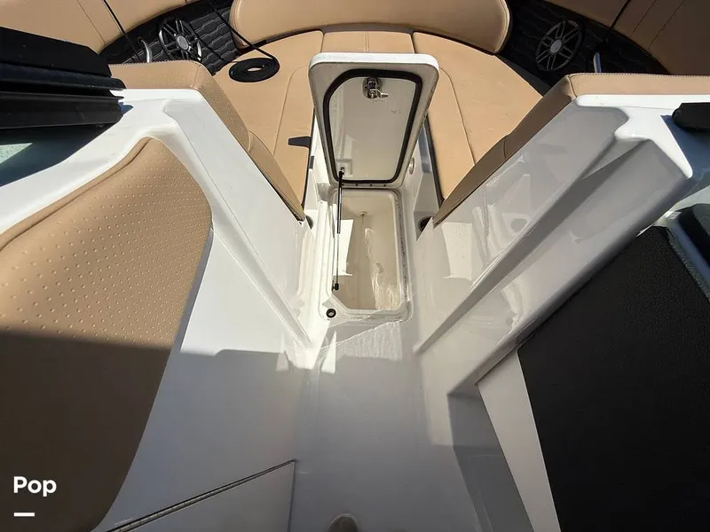 Slide: The Image of Sea Ray SPX 230 OB 2024 - 15370131