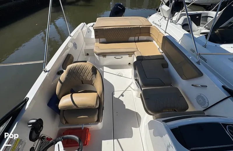 Slide: The Image of Bayliner VR6 OB 2023 - 15288045