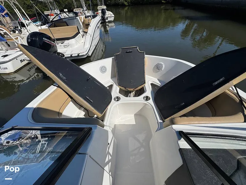 Slide: The Image of Bayliner VR6 OB 2023 - 15288198