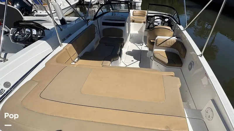 Slide: The Image of Bayliner VR6 OB 2023 - 15288039