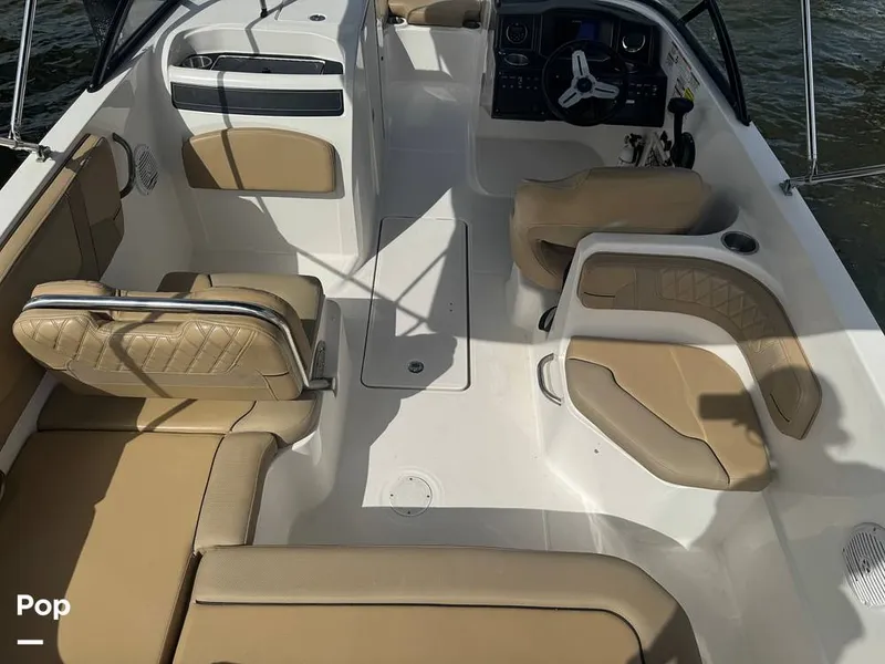 Slide: The Image of Bayliner VR6 OB 2023 - 16840382