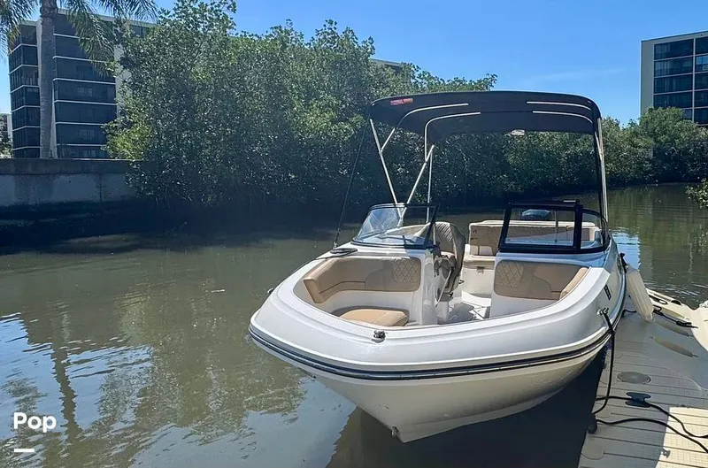 Slide: The Image of Bayliner VR6 OB 2023 - 15288042