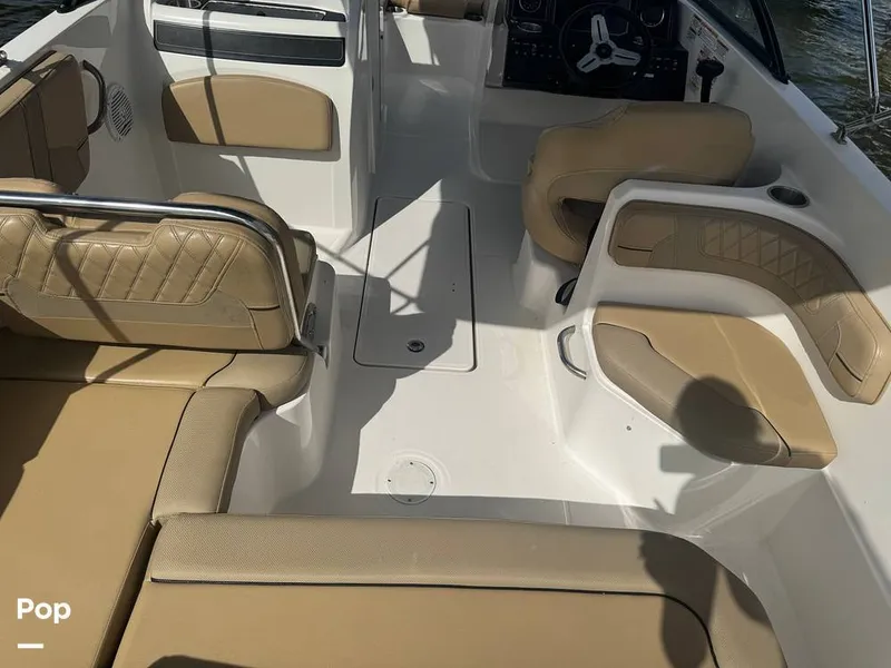 Slide: The Image of Bayliner VR6 OB 2023 - 16840379